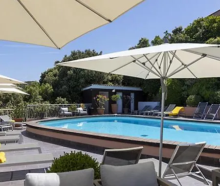 Hotel Capo Rosso Piana (Corsica)