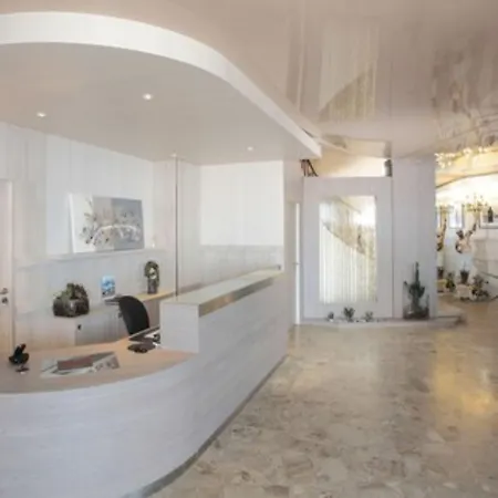 Capo Rosso 4* Piana (Corsica)