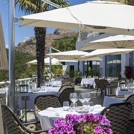 Hotel Capo Rosso Piana (Corsica)