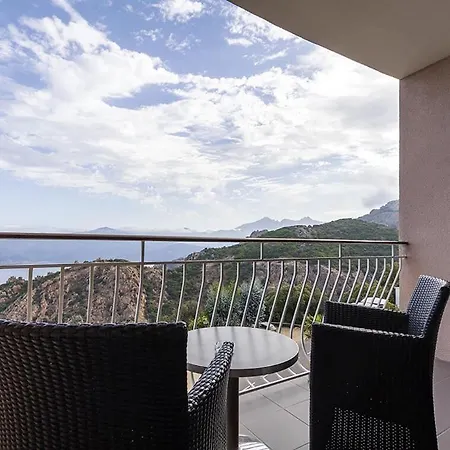 Capo Rosso 4* Piana (Corsica)